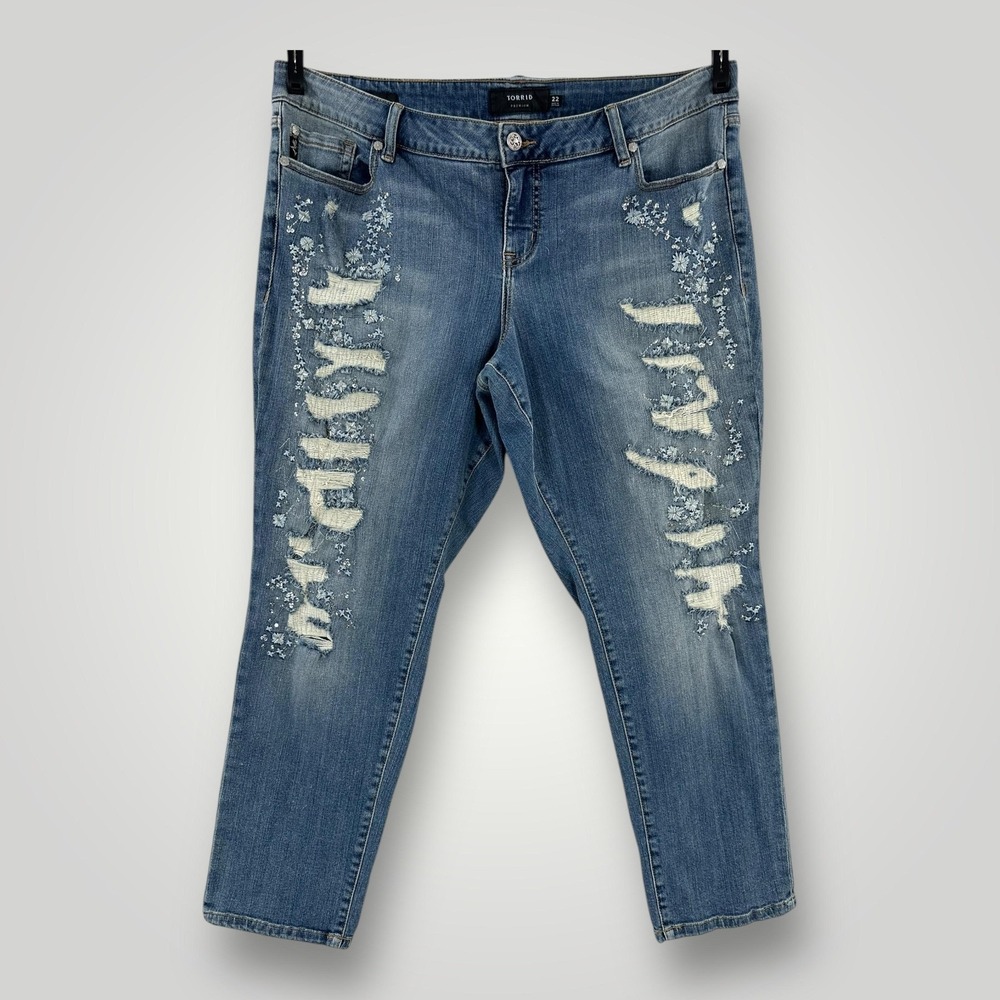 Torrid‎ Jeans Womens Plus 22 Boyfriend Distressed Embroidered Floral Sequin